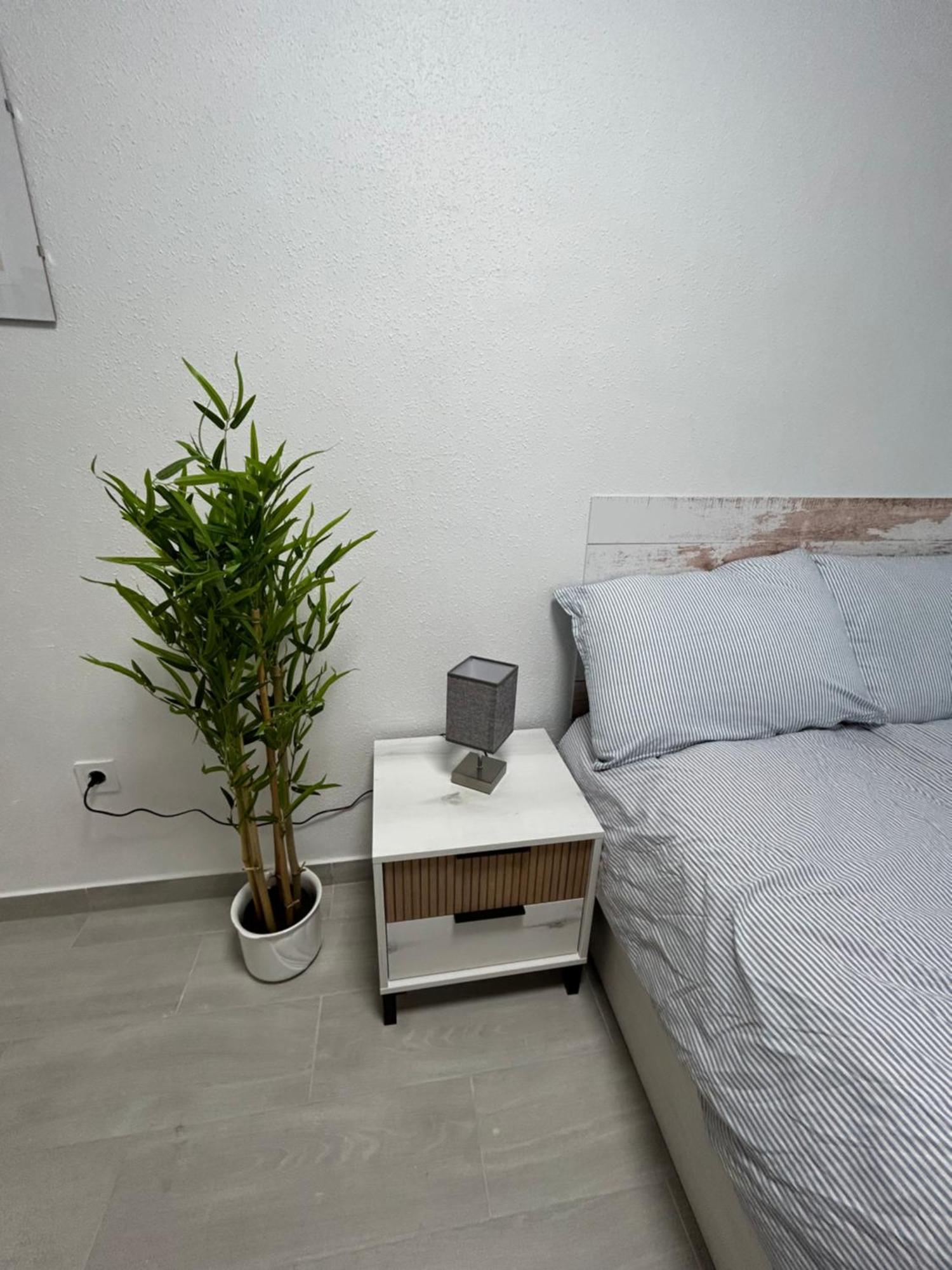 Appartement Skyline 21 à Torrevieja Extérieur photo